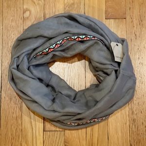 2 for $15 🌸 NWT Earthbound Gauze Circle Scarf